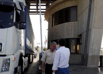 تب سنجی شهروندان در ورودی بندر چابهار