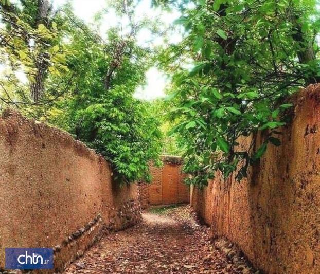 تولید 140 دقیقه مستند کوتاه با هدف معرفی جاذبه های گردشگری تولید 140 دقیقه مستند کوتاه با هدف معرفی جاذبه های گردشگری استان مرکزی