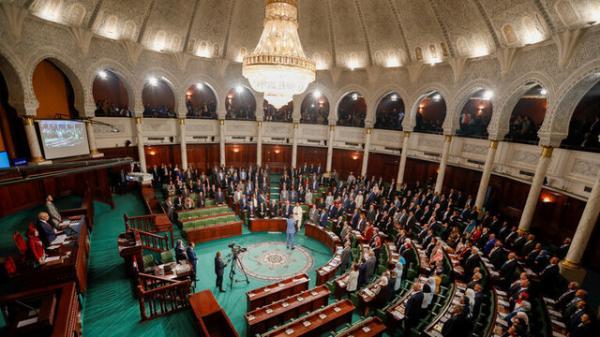 جلسه امروز مجلس تونس برای استیضاح 6 وزیر کابینه