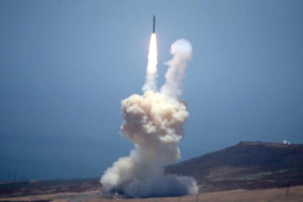 کره شمالی دو موشک بالستیک آزمایش کرد