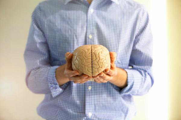 تاثیر شخصیت بر حفاظت از مغز یا پیر کردن آن تاثیر شخصیت بر حفاظت از مغز یا پیر کردن آن