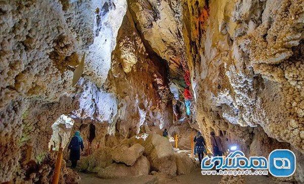 غار چال نخجیر دلیجان به زودی به بهره بردار نو واگذار می گردد